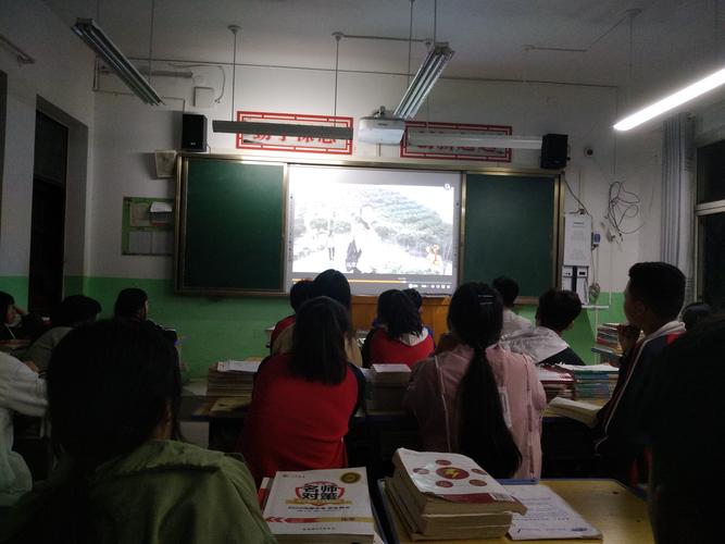 给大家普及下2013感动中国观后感学习教程免费下载2013感动中国全集