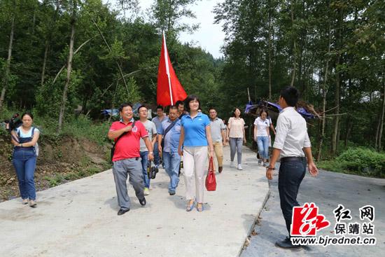 给大家普及下村官考试试题学习教程免费下载村官考试用书
